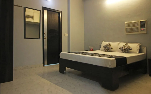 OYO 9750 Hotel Atithi