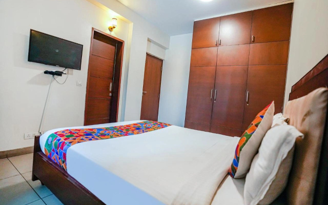 FabHotel Home Tree Service Apartment