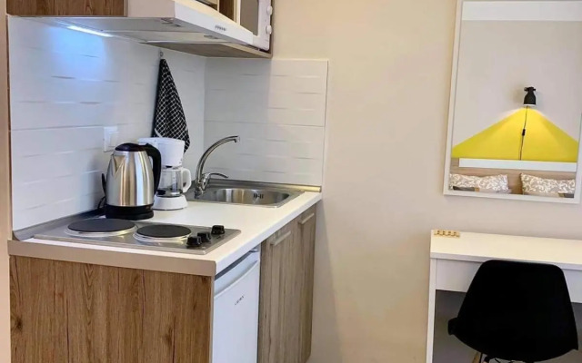 Center Deluxe studio