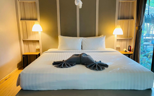 HIP Seaview Resort at Phi Phi