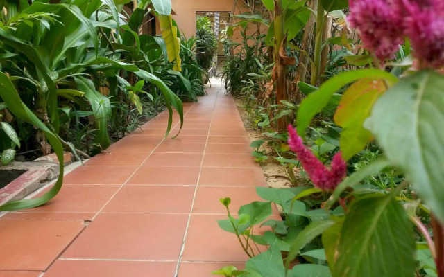 Robam Inn