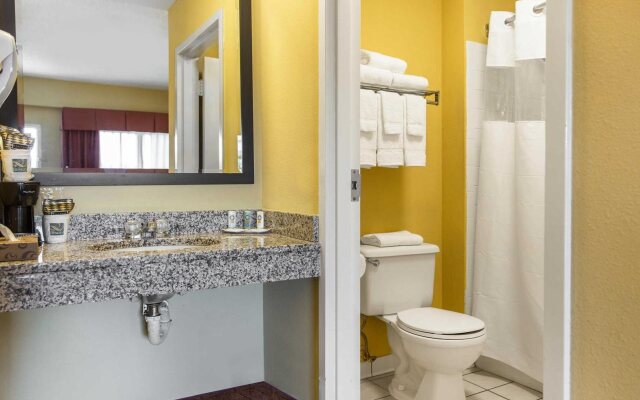 Quality Inn Calera I-65 exit 231