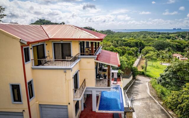 Centrally Located, Nicely Decorated Ocean-view Condo