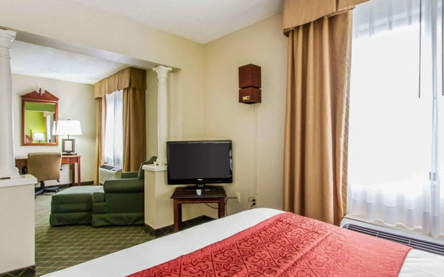 Quality Inn near University of Mobile