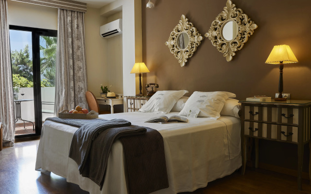 B bou Hotel La Viñuela & Spa