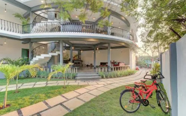 Woke Hostel - Morjim