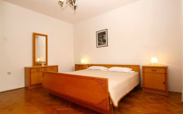 Apartment 1539