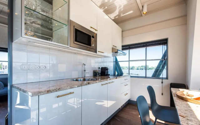 Numa Amsterdam The Crane