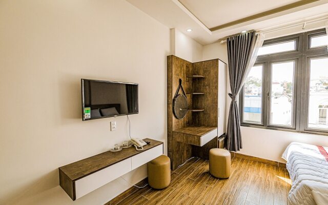 Phan Thong Vang Hotel