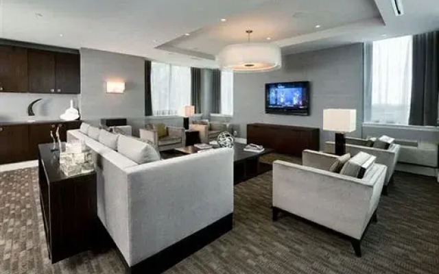 The Mcqueen - Self-Catered Apartment