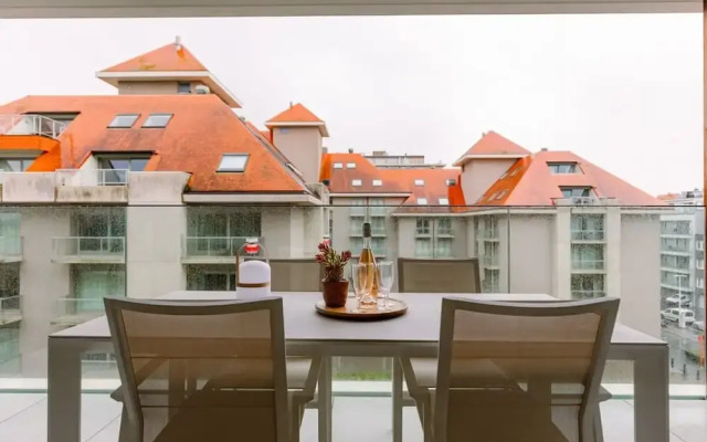 New and Modern Apartment in Nieuwpoort With Terrace