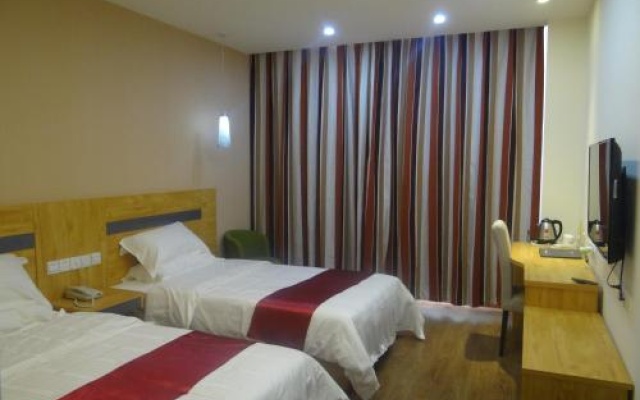 Thank Inn Chain Hotel Henan Zhengzhou Zhengxin Road East Side – Guest Rooms – Zhengzhou