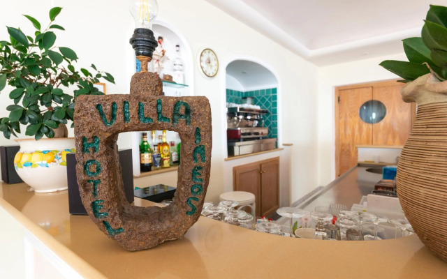 Hotel Villa Ireos