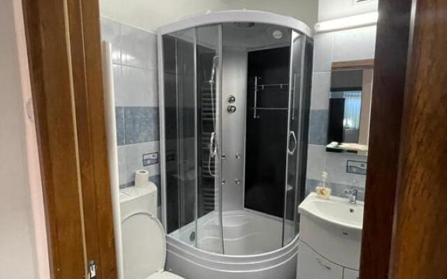 Apartament Mioritza 2B
