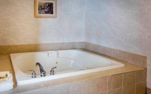 Garner Hotel Liberty Lake by IHG