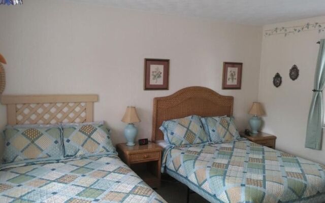 Midway Lodging