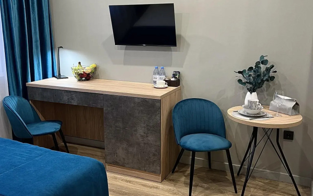 Salyut Apartments on Leninsky Prospekt