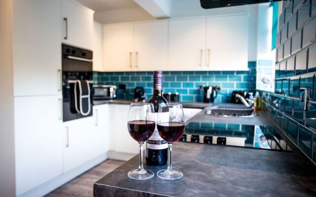 Entire House Tamworth