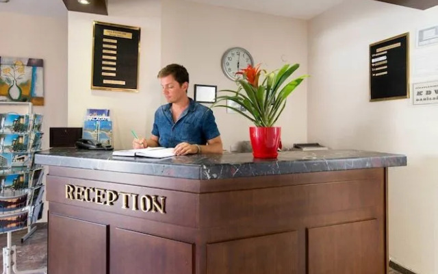 Ileri Hotel & Apartments