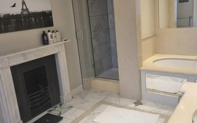 Park Village East Luxury Apartment