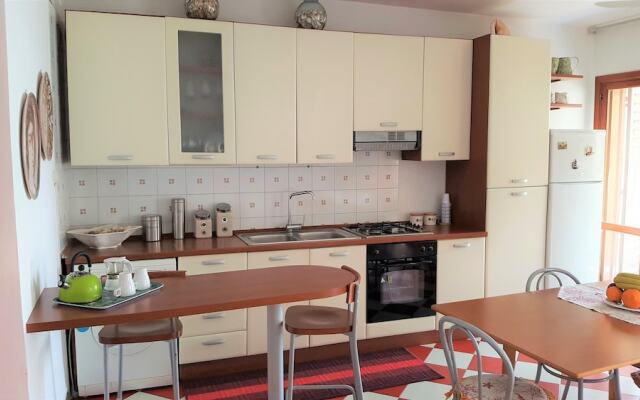 Holiday House Viriola Rossa
