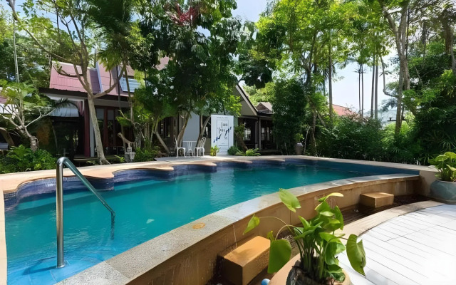 The Lantern Hostel and SPA