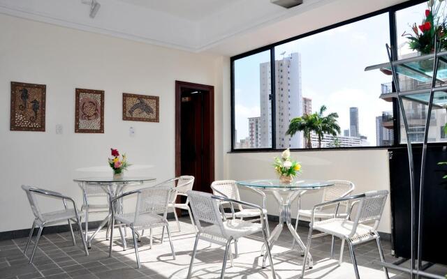 Machado's Plaza Hotel