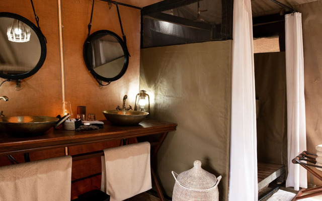 Serengeti Sojourn Mobile Camp
