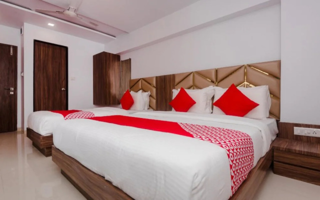 Hotel Apple Inn by OYO Rooms