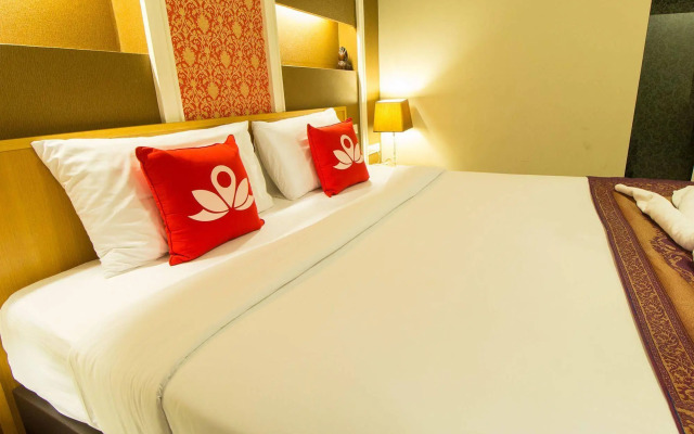 The Aim Sathorn Hotel