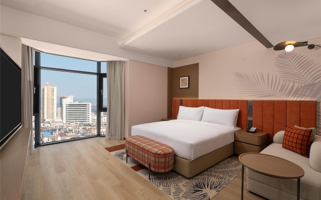 Hilton Garden Inn Dali Erhai Park – Guest Rooms – Dali