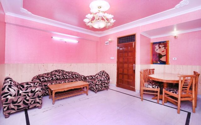 Oyo 10411 Home Studio Panthaghati