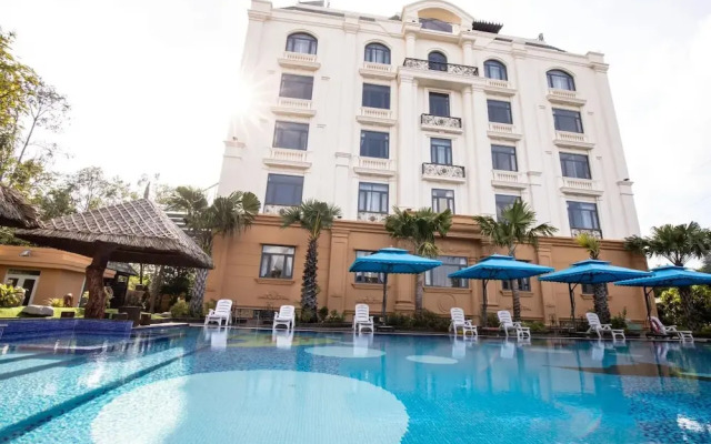 Golden Emerald Resorts