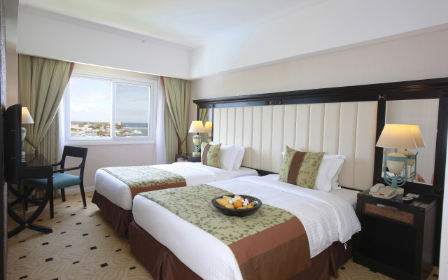 JPark Island Resort & Waterpark - Image 3