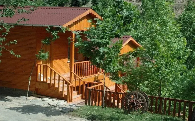 Kapuzbasi Selale Motel