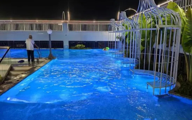 Panorama Garden Hotel with Infinity Pool at High Altitude, Jinxiangdun Yueting – Pool – Xishuangbanna