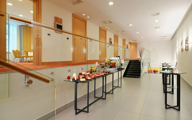 Courtyard by Marriott Budapest City Center