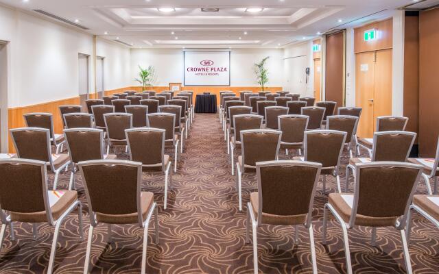 Crowne Plaza Perth by IHG