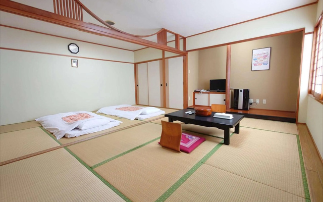 Okinawa Hotel – Guest Rooms – Naha