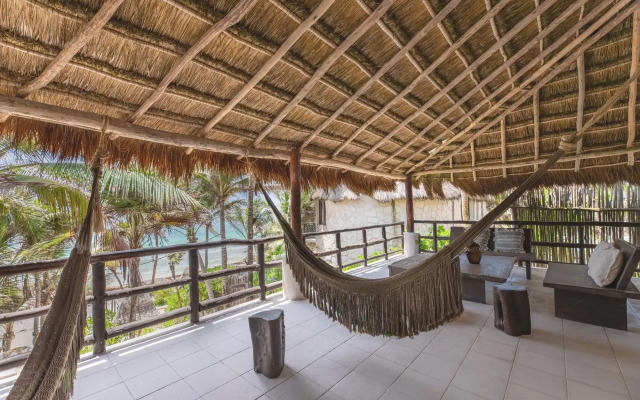 Nest Tulum