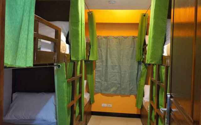 Recson Coron Hostel