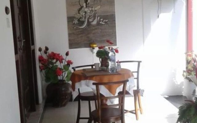 Ceylonika Rest