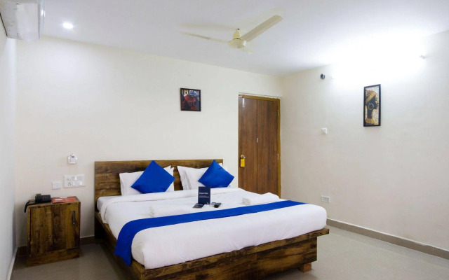FabHotel Lotus Hitech City