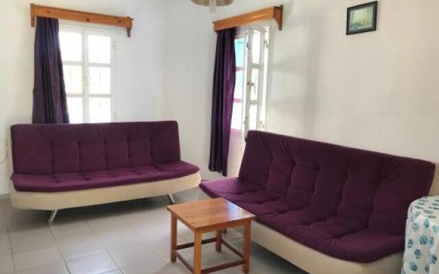 Ege Apartments