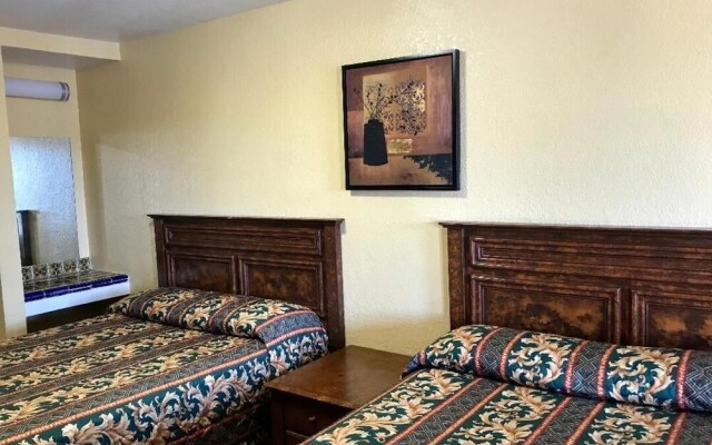 Hacienda Motel