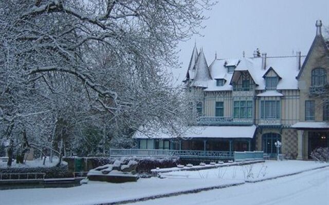 Le Moulin De Connelles