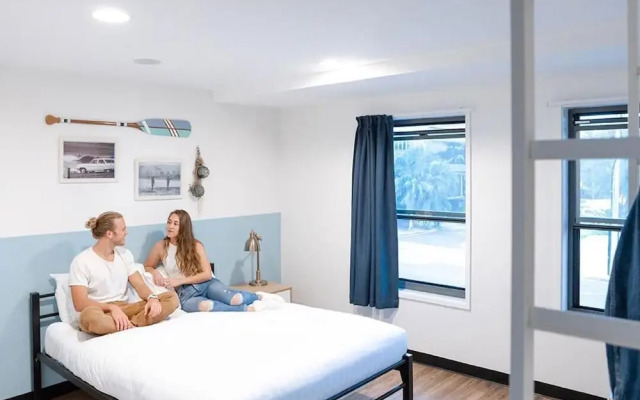 The Surf House - Hostel