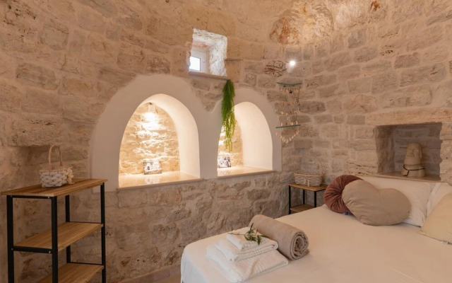 Trulli Aletheia con Piscina Privata
