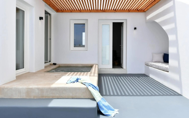 Thiro Villas Santorini