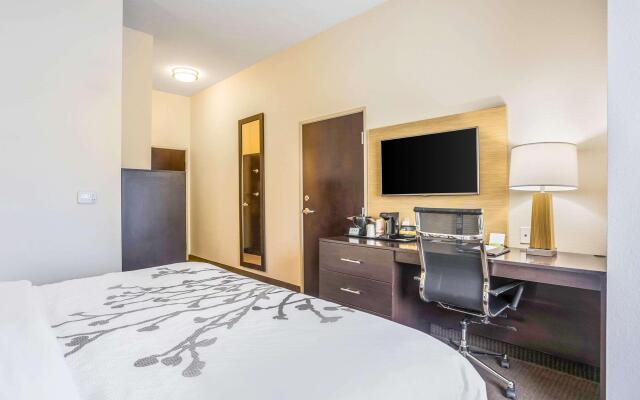 Sleep Inn & Suites